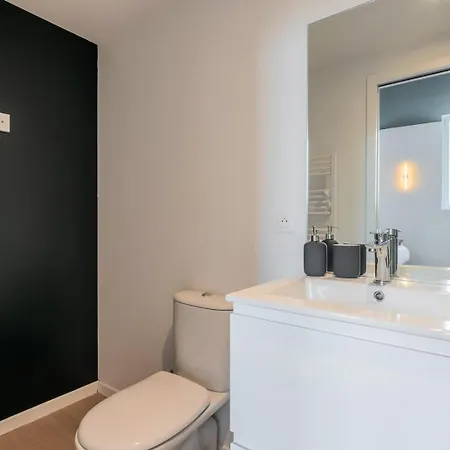 شقة Equipe Cote Rue, Parking Gratuit فيلنوف داسك