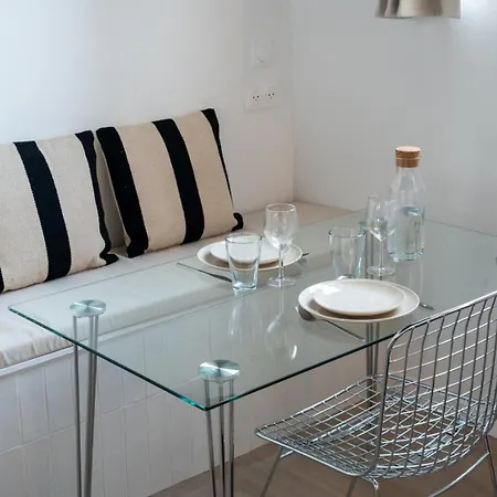 Equipe Cote Rue, Parking Gratuit *