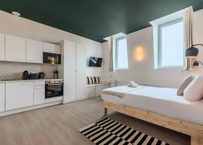 Appartement équipé Côté Rue, Parking Gratuit Villeneuve-d'Ascq